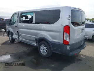 2015 Ford Transit XL z VIN 1FMZK1YMXFKA97523, wystawiony jako IAAI lot #40971108 z przebiegiem 253 712 mil mil oraz . Historia ofert i sprzedaży dostępna na DreamBid. Obrazek 3.