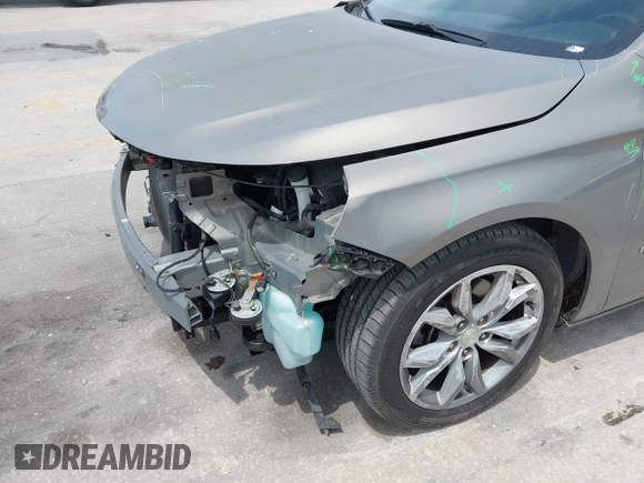 2017 Chevrolet Impala with VIN 1G1105S37HU143971, listed as a IAAI auction lot 42091671 with 137,310 mi miles and . Bid and sale history available at DreamBid. Image 6.