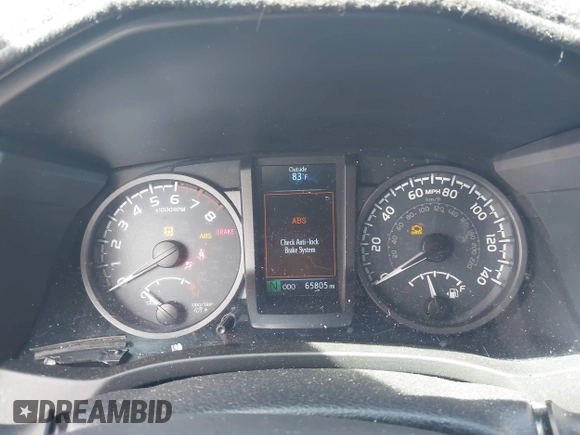 2018 Toyota Tacoma SR z VIN 3TMCZ5AN7JM156092, wystawiony jako IAAI lot #41642391 z przebiegiem 65 805 mil mil oraz . Historia ofert i sprzedaży dostępna na DreamBid. Obrazek 7.