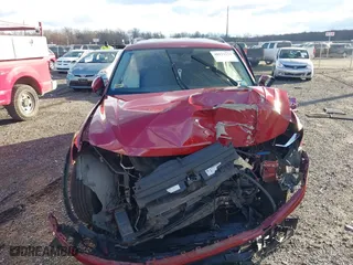 2018 Volkswagen Tiguan SEL with VIN 3VV3B7AX1JM076161, listed as a IAAI auction lot 40931210 with 106,916 mi miles. Bid and sale history available at carsss.com. Image 13.