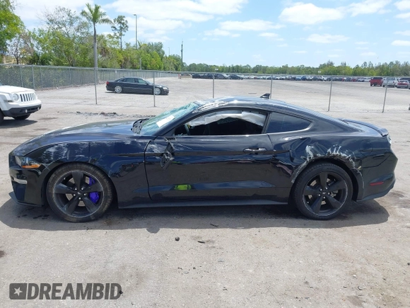 2021 Ford Mustang GT z VIN 1FA6P8CF9M5101993, wystawiony jako IAAI lot #42152731 z przebiegiem 25 699 mil mil oraz . Historia ofert i sprzedaży dostępna na DreamBid. Obrazek 14.