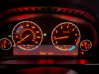 2010 BMW 7 Series 750Li z VIN WBAKB8C58ACY64395, wystawiony jako Copart lot #46757005 z przebiegiem 137 375 mil mil oraz Szkoda całkowita • Salvage title. Historia ofert i sprzedaży dostępna na DreamBid. Obrazek 8.