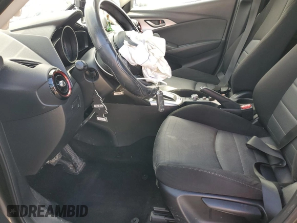 2018 Mazda CX-3 Sport with VIN JM1DKFB78J0310746, listed as a Copart auction lot 49868905 with 90,239 mi miles and Salvage Title. Bid and sale history available at DreamBid. Image 7.