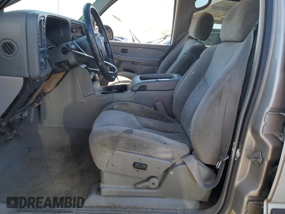 2006 Chevrolet Suburban LS with VIN 1GNFK16Z26J128539, listed as a Copart auction lot 74736624 with 248,920 mi miles and Salvage Title. Bid and sale history available at carsss.com. Image 7.