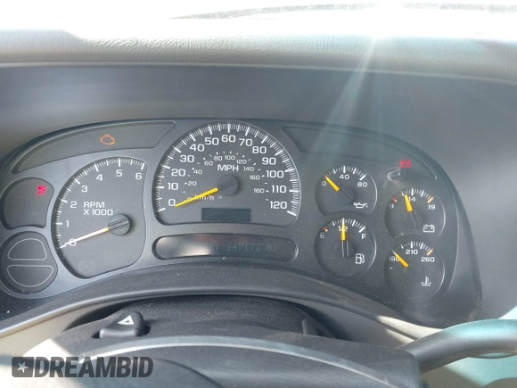 2004 Chevrolet Avalanche Z71 with VIN 3GNEK12T74G166814, listed as a IAAI auction lot 39680983 with 147,172 mi miles and . Bid and sale history available at DreamBid. Image 7.