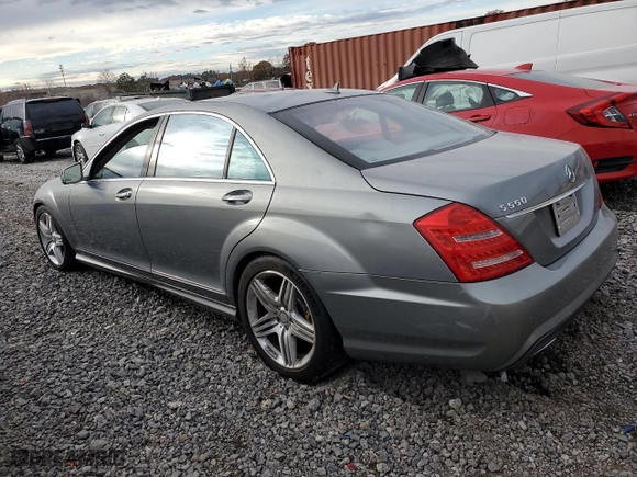 2013 Mercedes-Benz S-Class S 550 with VIN WDDNG7DBXDA521822, listed as a Copart auction lot 84210684 with 138,154 mi miles and Salvage Title. Bid and sale history available at carsss.com. Image 2.