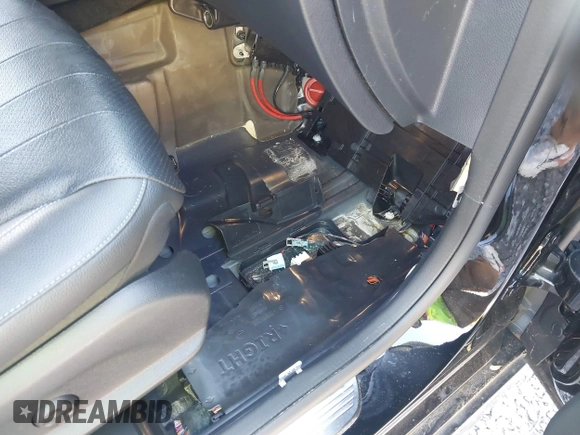 2020 Mercedes-Benz E 350 z VIN WDDZF8DBXLA708289, wystawiony jako IAAI lot #41486627 z przebiegiem Nie podano mil oraz . Historia ofert i sprzedaży dostępna na DreamBid. Obrazek 14.