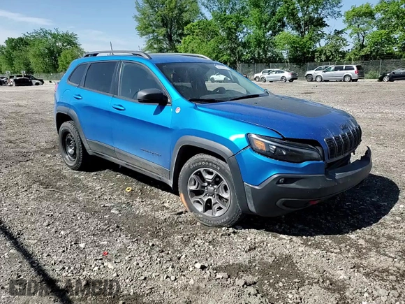 2019 Jeep Cherokee Trailhawk with VIN 1C4PJMBX9KD393862, listed as a Copart auction lot 56695905 with 64,334 mi miles and Salvage title. Bid and sale history available at DreamBid. Image 14.