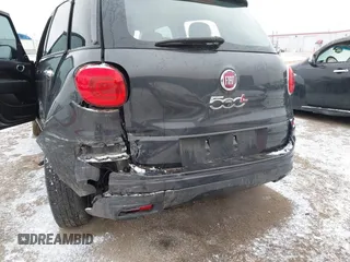 2018 FIAT 500L Pop with VIN ZFBCFAAH4JZ041009, listed as a IAAI auction lot 41213961 with 124,800 mi miles and . Bid and sale history available at DreamBid. Image 6.