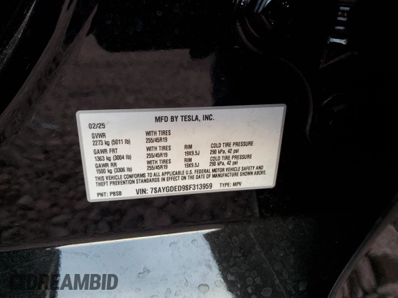 2025 Tesla Model Y Long Range z VIN 7SAYGDED9SF313959, wystawiony jako Copart lot #52823755 z przebiegiem 1 137 mil mil oraz Szkoda całkowita • Salvage title. Historia ofert i sprzedaży dostępna na DreamBid. Obrazek 13.