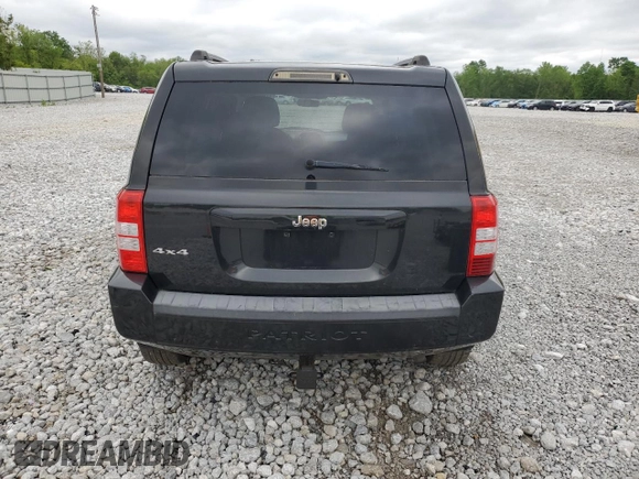 2010 Jeep Patriot Sport z VIN 1J4NF2GB4AD512307, wystawiony jako Copart lot #57686005 z przebiegiem 92 884 mil mil oraz Czysty tytuł • Clean title. Historia ofert i sprzedaży dostępna na DreamBid. Obrazek 6.