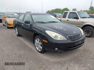 2005 Lexus ES 350 z VIN JTHBA30G555128134, wystawiony jako IAAI lot #42368102 z przebiegiem 204 119 mil mil oraz . Historia ofert i sprzedaży dostępna na DreamBid. Obrazek 1.