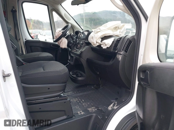 2022 Ram ProMaster Cargo with VIN 3C6MRVJG0NE114716, listed as a IAAI auction lot 40906614 with 164,182 mi miles and . Bid and sale history available at DreamBid. Image 5.
