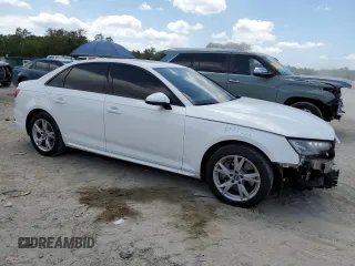 2018 Audi A4 Premium with VIN WAUDNAF45JA018814, listed as a Copart auction lot 55561425 with 70,998 mi miles and Salvage title. Bid and sale history available at DreamBid. Image 4.