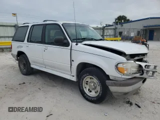 1996 Ford Explorer XLT z VIN 1FMDU32P7TZA15088, wystawiony jako Copart lot #88588765 z przebiegiem 79 106 mil mil oraz Szkoda całkowita • Salvage title. Historia ofert i sprzedaży dostępna na DreamBid. Obrazek 4.