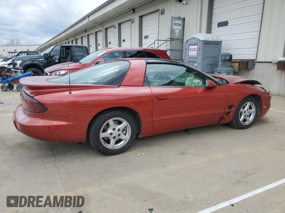 1998 Pontiac Firebird Firebird z VIN 2G2FS22K4W2210899, wystawiony jako Copart lot #51608195 z przebiegiem 99 553 mil mil oraz Szkoda całkowita • Salvage title. Historia ofert i sprzedaży dostępna na DreamBid. Obrazek 3.