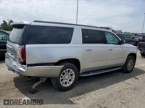 2019 GMC Yukon XL SLT z VIN 1GKS1GKC8KR245444, wystawiony jako Copart lot #55600905 z przebiegiem 106 345 mil mil oraz Szkoda całkowita • Salvage title. Historia ofert i sprzedaży dostępna na DreamBid. Obrazek 3.