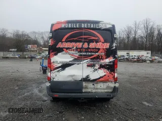 2017 Ford Transit z VIN 1FTYR1CMXHKB34060, wystawiony jako Copart lot #47865035 z przebiegiem 105 948 mil mil oraz Szkoda całkowita • Salvage title. Historia ofert i sprzedaży dostępna na DreamBid. Obrazek 6.