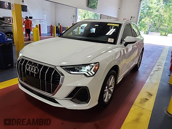 2023 Audi Q3 S line Premium с VIN WA1DECF38P1102974, выставлен на аукционе IAAI как лот 42852727 с пробегом 45 357 миль миль и . История ставок и продаж доступна на DreamBid. Изображение 15.