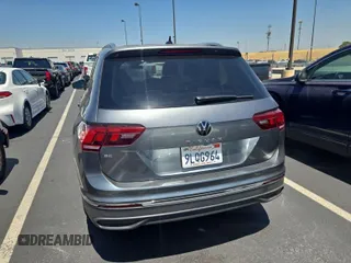 2024 Volkswagen Tiguan SE with VIN 3VV3B7AX1RM108036, listed as a IAAI auction lot 42796415 with 37,805 mi miles and . Bid and sale history available at DreamBid. Image 29.