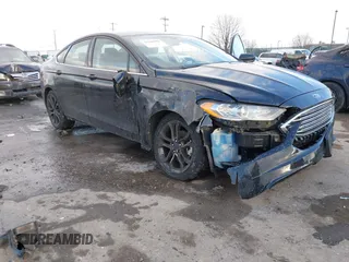 2018 Ford Fusion SE with VIN 3FA6P0HD1JR264641, listed as a IAAI auction lot 41366906 with 116,785 mi miles. Bid and sale history available at carsss.com. Image 6.