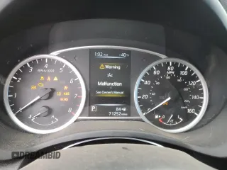 2018 Nissan Sentra S z VIN 3N1AB7AP6JY286644, wystawiony jako Copart lot #52153605 z przebiegiem 71 252 mil mil oraz Szkoda całkowita • Salvage title. Historia ofert i sprzedaży dostępna na DreamBid. Obrazek 9.