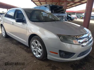 2010 Ford Fusion SE with VIN 3FAHP0HG1AR117710, listed as a IAAI auction lot 42666903 with 152,859 mi miles and . Bid and sale history available at DreamBid. Image 1.