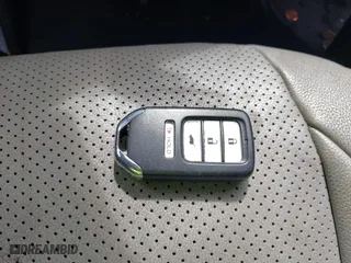 2019 Honda HR-V EX with VIN 3CZRU5H55KM712488, listed as a IAAI auction lot 41880474 with 118,475 mi miles. Bid and sale history available at carsss.com. Image 11.