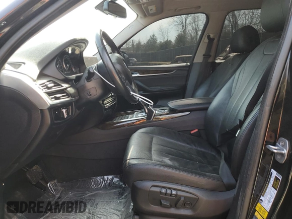 2016 BMW X5 xDrive40e z VIN 5UXKT0C59G0S77407, wystawiony jako Copart lot #50094255 z przebiegiem 93 264 mil mil oraz Szkoda całkowita • Salvage title. Historia ofert i sprzedaży dostępna na DreamBid. Obrazek 7.