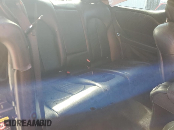 2007 Mercedes-Benz CLK 350 with VIN WDBTJ56HX7F224905, listed as a Copart auction lot 72928684 with 195,370 mi miles and Salvage Title. Bid and sale history available at DreamBid. Image 10.