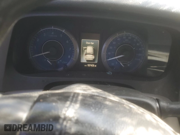 2018 Toyota Sienna LE Auto Access Seat with VIN 5TDKZ3DC1JS914700, listed as a Copart auction lot 85239834 with 107,426 mi miles and Salvage title. Bid and sale history available at DreamBid. Image 9.