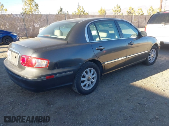 2004 Kia Amanti z VIN KNALD124645048776, wystawiony jako IAAI lot #41337748 z przebiegiem 105 447 mil mil oraz . Historia ofert i sprzedaży dostępna na DreamBid. Obrazek 4.