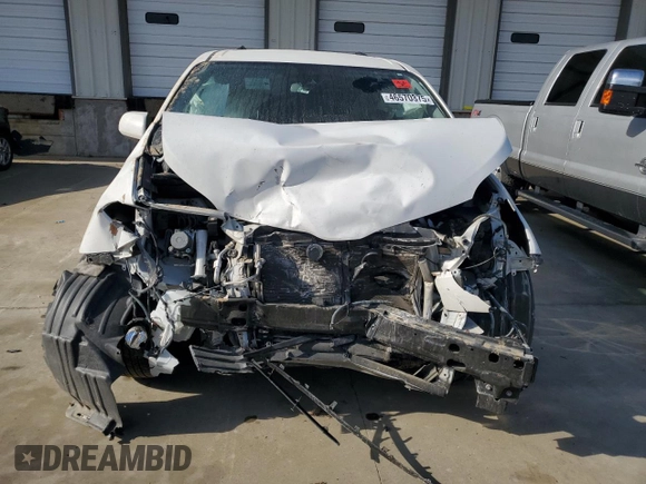 2019 Toyota Sienna LE Auto Access Seat with VIN 5TDKZ3DC9KS017027, listed as a Copart auction lot 46570375 with 82,350 mi miles and Salvage Title. Bid and sale history available at DreamBid. Image 5.