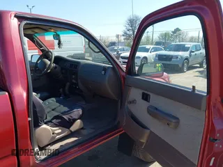 1999 Toyota Tacoma with VIN 4TAPM62N1XZ452054, listed as a IAAI auction lot 41780354 with 253,033 mi miles and . Bid and sale history available at DreamBid. Image 5.