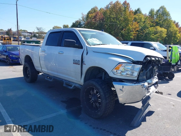 2018 Ram 2500 Big Horn with VIN 3C6UR5DL3JG275665, listed as a IAAI auction lot 40649632 with 64,985 mi miles. Bid and sale history available at carsss.com. Image 1.