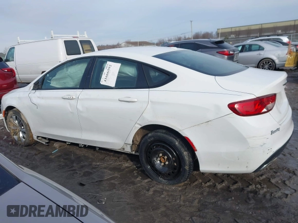 2016 Chrysler 200 S with VIN 1C3CCCBG4GN109871, listed as a IAAI auction lot 41666592 with 1 mi miles. Bid and sale history available at carsss.com. Image 13.