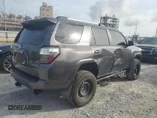 2020 Toyota 4Runner SR5 with VIN JTEBU5JR8L5756184, listed as a Copart auction lot 56204525 with 102,046 mi miles and Salvage title. Bid and sale history available at DreamBid. Image 3.