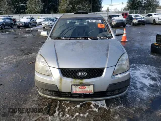 2008 Kia Rio LX with VIN KNADE123186392136, listed as a Copart auction lot 43274905 with 124,690 mi miles and Clean Title. Bid and sale history available at carsss.com. Image 5.
