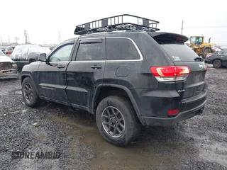 2015 Jeep Grand Cherokee Laredo with VIN 1C4RJFAGXFC602544, listed as a IAAI auction lot 41504666 with 190,170 mi miles. Bid and sale history available at carsss.com. Image 3.