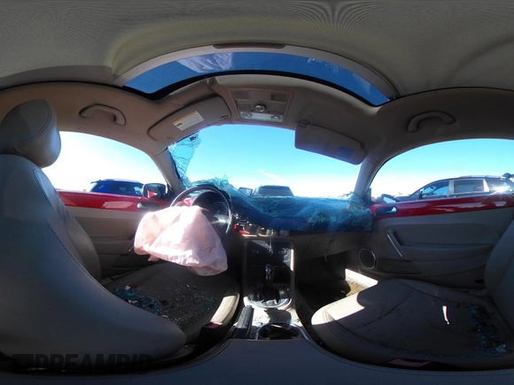 2013 Volkswagen Beetle 2.5L w/Sun/Sound/Nav with VIN 3VWJX7AT0DM673162, listed as a IAAI auction lot 41336320 with Not Provided miles and . Bid and sale history available at DreamBid. Image 18.