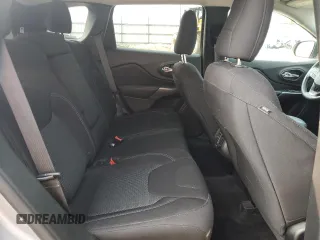 2019 Jeep Cherokee Latitude with VIN 1C4PJMCBXKD274141, listed as a Copart auction lot 58926845 with 166,566 mi miles and Non repairable. Bid and sale history available at DreamBid. Image 10.