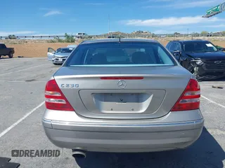 2006 Mercedes-Benz C 230 Sport with VIN WDBRF52H66A859343, listed as a IAAI auction lot 42010021 with 88,815 mi miles and . Bid and sale history available at carsss.com. Image 16.