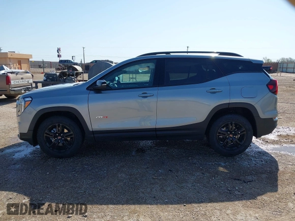 2024 GMC Terrain AT4 with VIN 3GKALYEG9RL385482, listed as a IAAI auction lot 42017273 with 5,841 mi miles and . Bid and sale history available at DreamBid. Image 14.