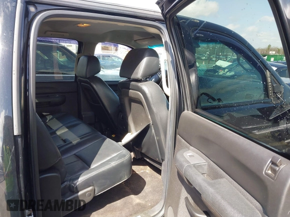 2013 Chevrolet Silverado 1500 LT with VIN 3GCPKSE71DG329253, listed as a IAAI auction lot 41723597 with 164,539 mi miles. Bid and sale history available at carsss.com. Image 8.
