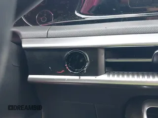 2024 Kia K5 GT-Line z VIN 5XXG64J29RG259036, wystawiony jako IAAI lot #40777274 z przebiegiem 6716 mil mil oraz . Historia ofert i sprzedaży dostępna na DreamBid. Obrazek 17.