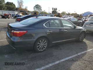 2011 Lexus LS 460 z VIN JTHBL5EF7B5105035, wystawiony jako Copart lot #43876075 z przebiegiem 67 647 mil mil oraz Szkoda całkowita • Salvage title. Historia ofert i sprzedaży dostępna na DreamBid. Obrazek 3.