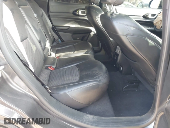 2022 Jeep Compass Latitude с VIN 3C4NJDBB6NT227843, выставлен на аукционе IAAI как лот 41207967 с пробегом 49 248 миль миль и . История ставок и продаж доступна на DreamBid. Изображение 8.