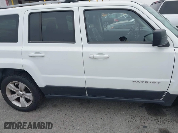 2014 Jeep Patriot Limited with VIN 1C4NJPCB2ED694389, listed as a IAAI auction lot 42028445 with 128,343 mi miles and . Bid and sale history available at DreamBid. Image 12.