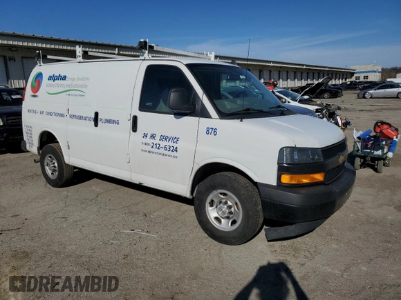 2023 Chevrolet Express Cargo with VIN 1GCWGAFP1P1241988, listed as a Copart auction lot 43532635 with 24,646 mi miles and Salvage title. Bid and sale history available at DreamBid. Image 4.
