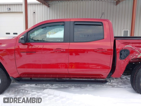 2024 Chevrolet Colorado 4WD Z71 with VIN 1GCPTDEK4R1127526, listed as a IAAI auction lot 41354627 with 8,127 mi miles. Bid and sale history available at carsss.com. Image 14.
